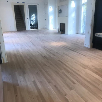 Refinishing Hardwood Floor in Lake Forest