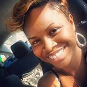 Tia Lee's photo