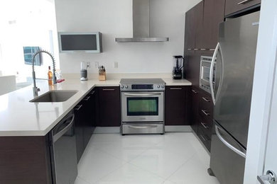 Kitchen - kitchen idea in Other