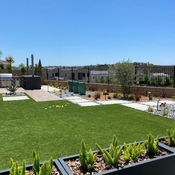 Modern Mediterranean