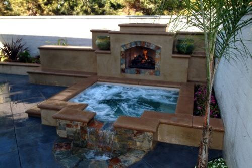Outdoor Fireplace And Hot Tub Houzz