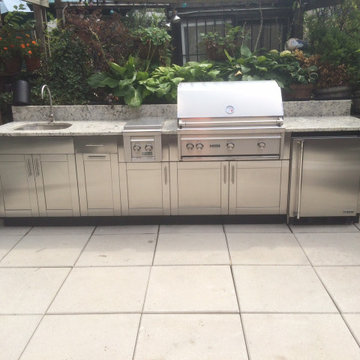Outdoor Kitchens