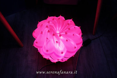 Desert Light modello "Cereus spiralis" rosa fluo con righe