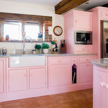 pink kitch