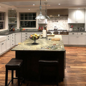 Painted Kitchen 34
