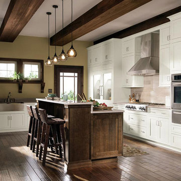 Decorá Cabinets: Rustic Two-Tone Kitchen