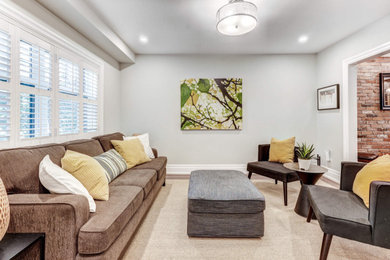 Living room - traditional living room idea in Toronto