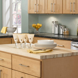 Findley & Myers Soho Maple Kitchen Cabinets - Kitchen Cabinetry
