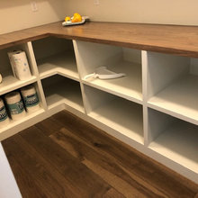 Closet & Pantry