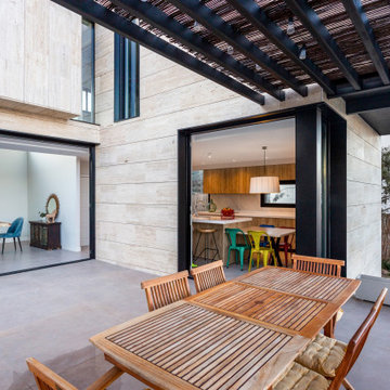 Casa Jara, en Hoyo de Manzanares (nuevas)