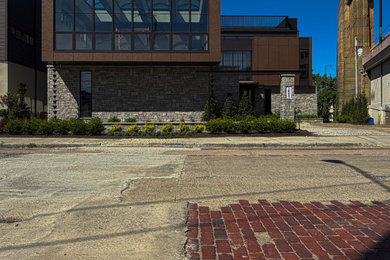 Minimalist exterior home photo in Cleveland