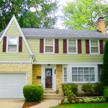 Colonial Style Home Wilmette, IL in James Hardie Siding & Trim