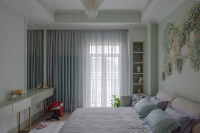 Example of an eclectic kids' room design in London