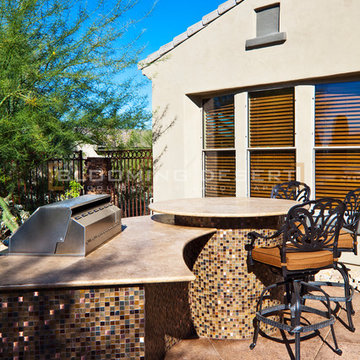Outdoor Kitchen