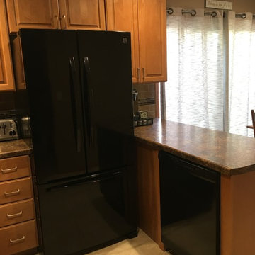 Traditional Kitchen Remodel Done in Maple