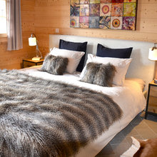 chalet master bedroom
