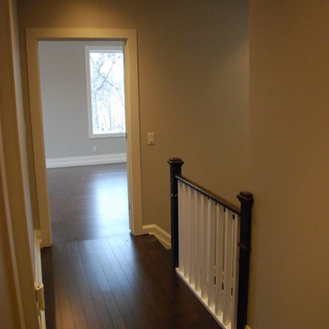 318 Indian Road Crescent