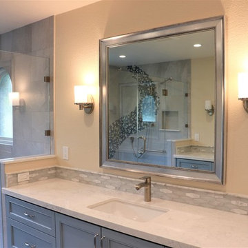 Alamo Master Bathroom