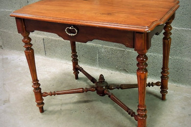 Rare table/bureau Louis XVI provenant du Chabanais Paris (1878 et 1946)