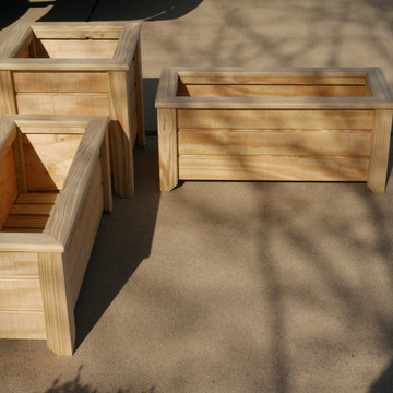 Custom (SFI®) Certified Locally Made Planters