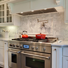 Kitchen backsplash subway tile