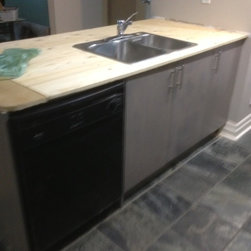 Toronto - Kitchen Islands And Kitchen Carts