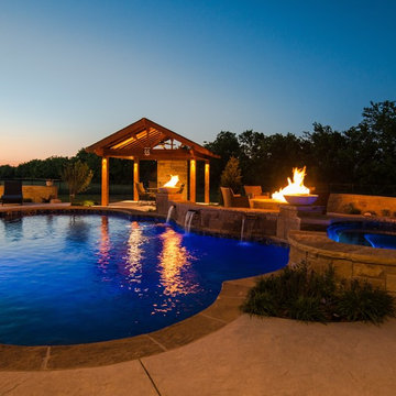 Pool Designs & Outdoor Spaces