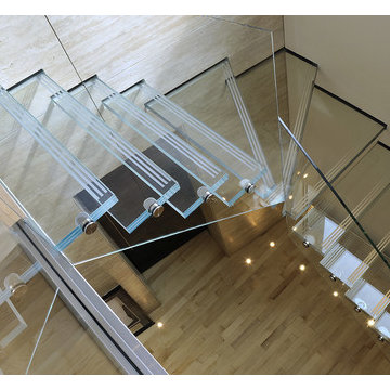 Laminated glass floors