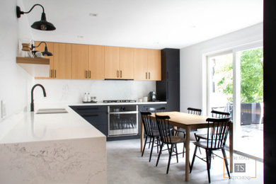 Two-Tone Modern Kitchen