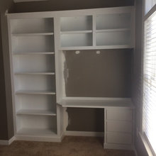 Kids desk playroom