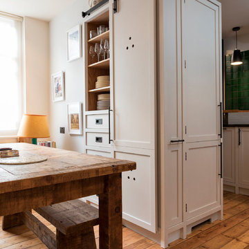 Compact Shoreditch shaker/freestanding kitchen
