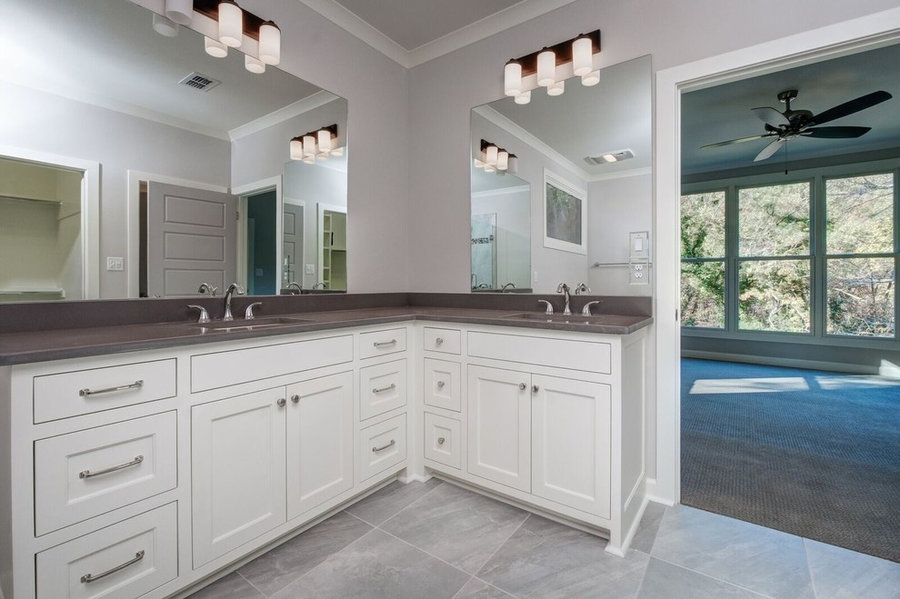 Bath & Kitchen