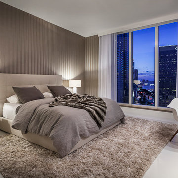Carbonell, Brickell Key - Modern, Sophisticated & Practical Vacation Condo
