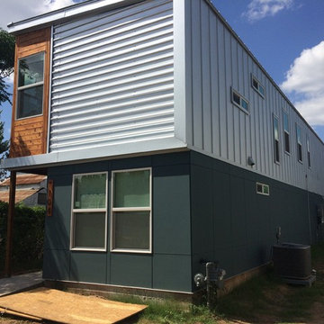 East Austin Narrow House