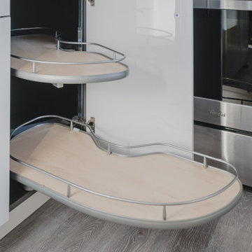 Clean Contemporary Custom Kitchen