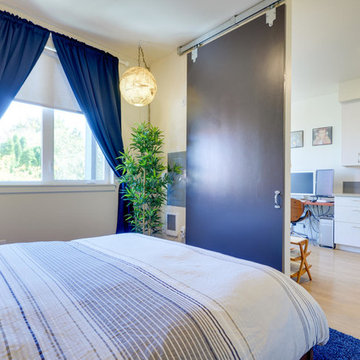 Cozy & Bright Portland Apartment