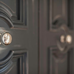 Hamilton Sinkler - Hammered - Cabinet And Drawer Knobs