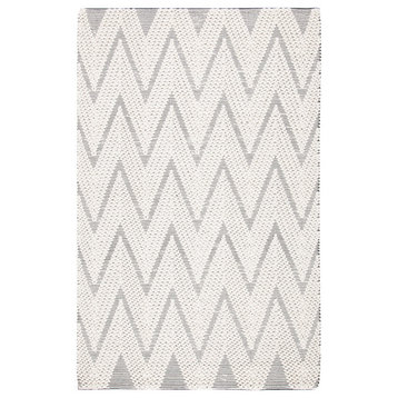 Safavieh Couture Natura Collection NAT279 Rug, Ivory/Black, 6'x9'