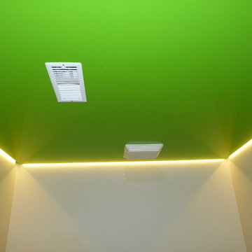 Green high gloss Phoenix Stretch Ceiling with LED perimeter lighting