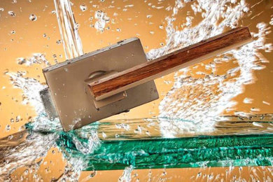 Inspiration for a contemporary bathroom remodel in San Francisco