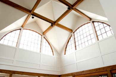 Example of a minimalist entryway design in Providence