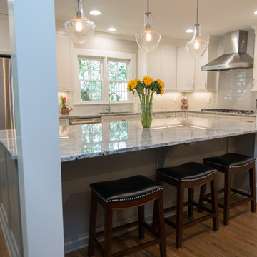 A Fresh new kitchen and keeping room for a 1980's Atlanta Home