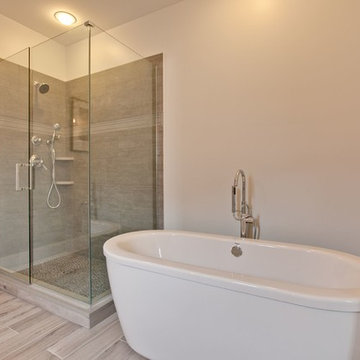 Modern Farmhouse - Deerfield