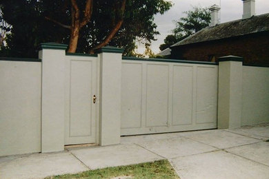 Melbourne Custom Built Fence and Handrails