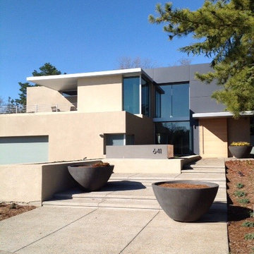 SOPHISTICATED RESTRAINT- Modern House and Landscape Design converge.