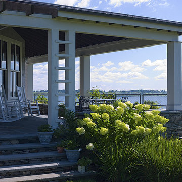 OCEAN FRONT TRADITIONAL RESIDENCE