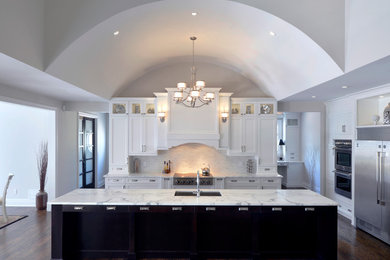Elegant kitchen photo in Ottawa