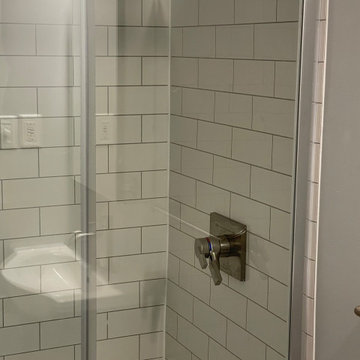 TownHome Quick Bathroom Makeover