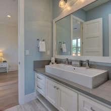 2025- Hall Bath