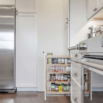 Colonial Maple Bright White Cabinets | Cabinets.com